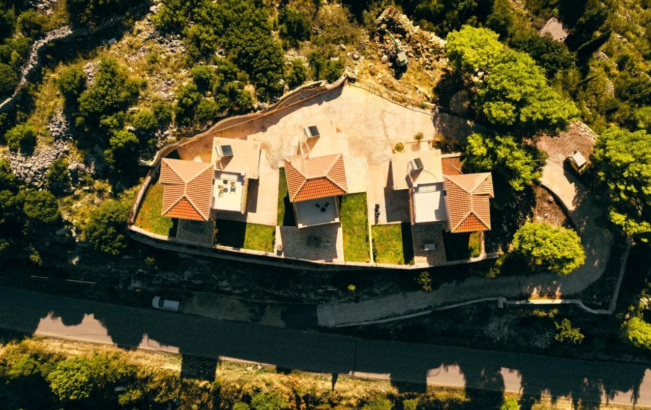 Sun Gazing Villas Drymon Exterior photo